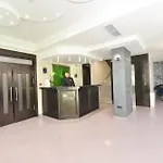 Art Plaza Hotel